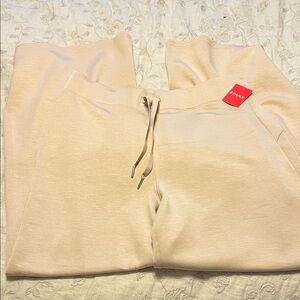 Spanx air essentials wide leg pants